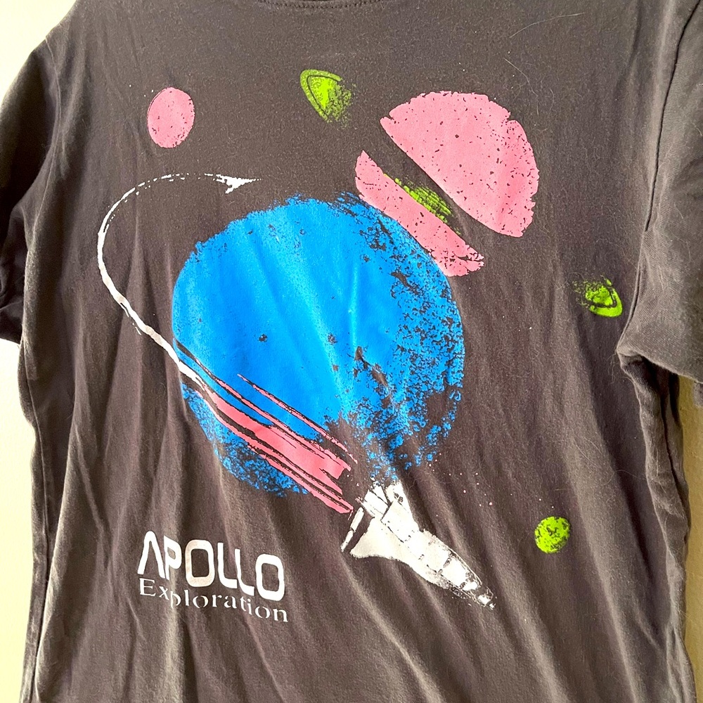 Women’s NASA tee